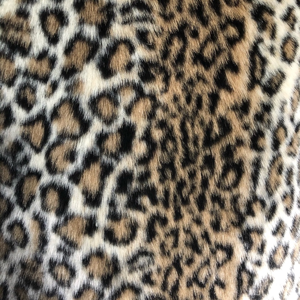 💋 VALERIE STEVENS LEOPARD FAUX FUR VEST  SZ M - Picture 8 of 11